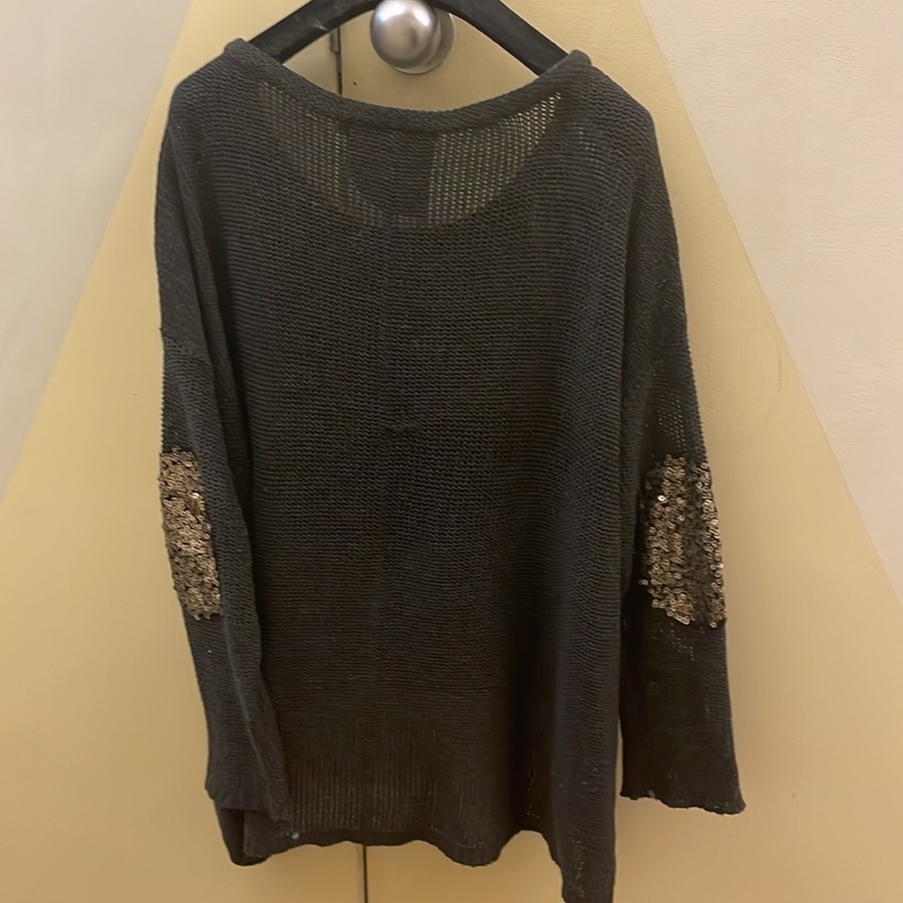 A Chandelier Seeater